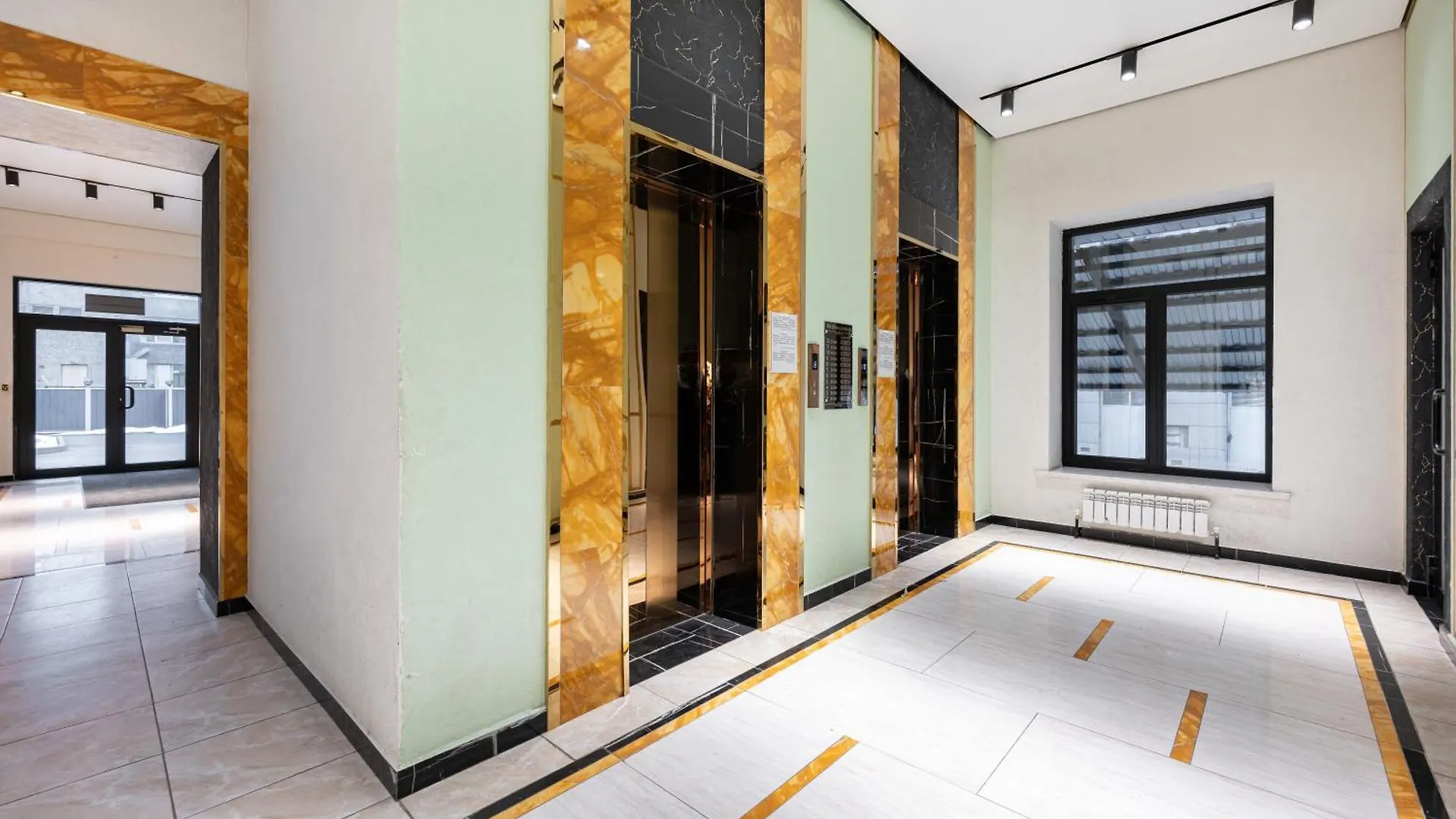 One Bedroom Apartment Near Arbat In The Center Of Almaty