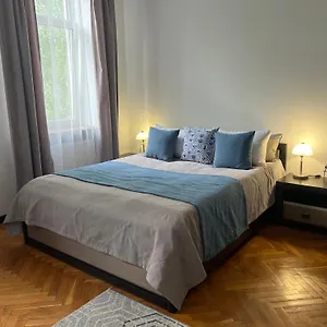  Апартаменты Wonderful Near The Old Украина